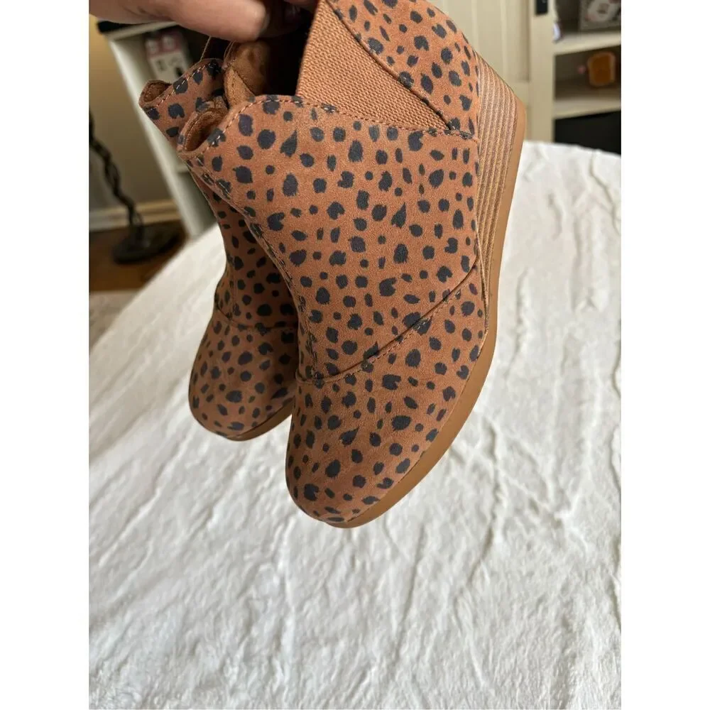 TOMS Kelsey Girls Toddler Youth Boot 3 M US Little Kid Cheetah